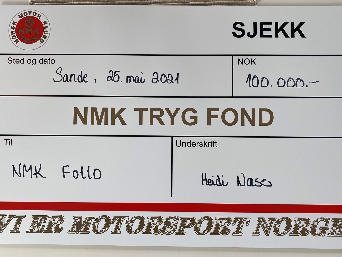 NMK FOLLO